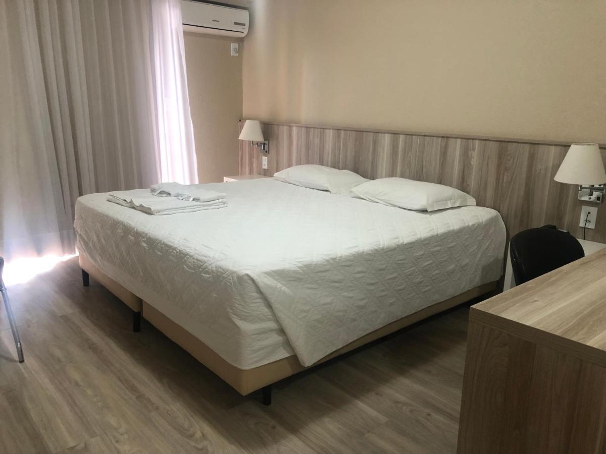 Aquarius Flat Aptos E Suites Santa Cruz do Sul Exterior photo
