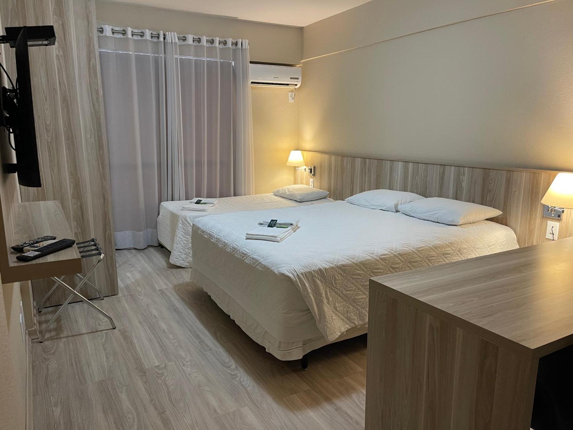 Aquarius Flat Aptos E Suites Santa Cruz do Sul Exterior photo